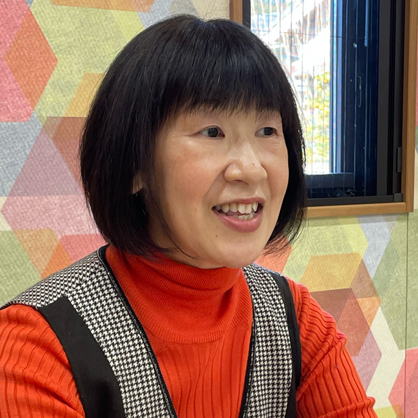 キャリアン:小松社長